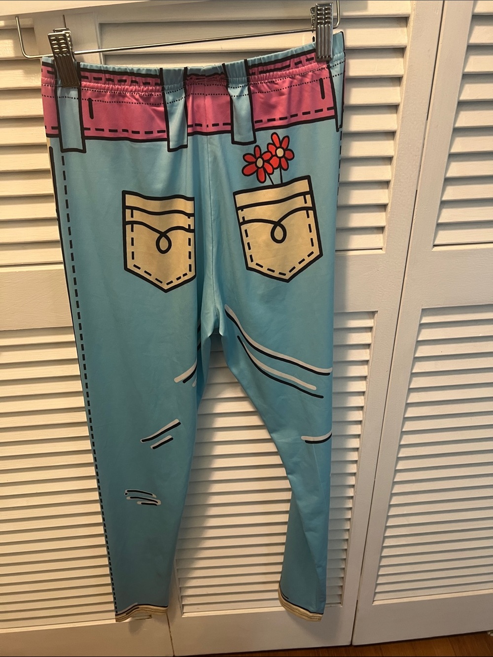 #1989**Graphic Light Blue Leggings with Pink Waistband - Picture 4 of 10